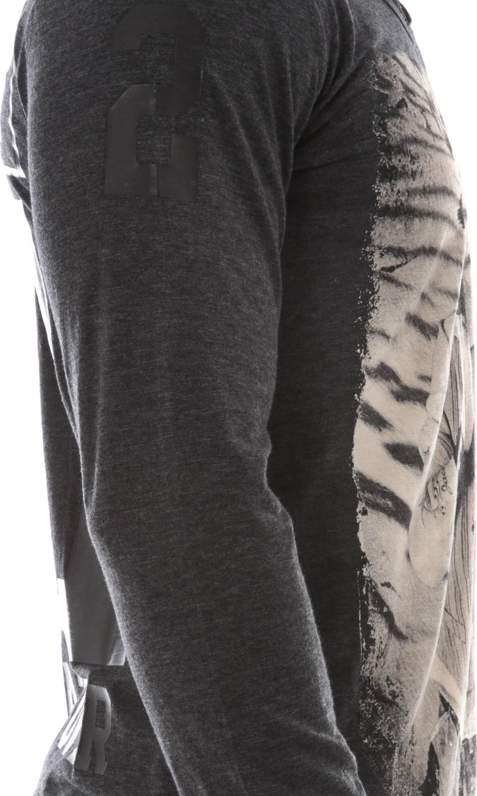 T-SHIRT JENOVA