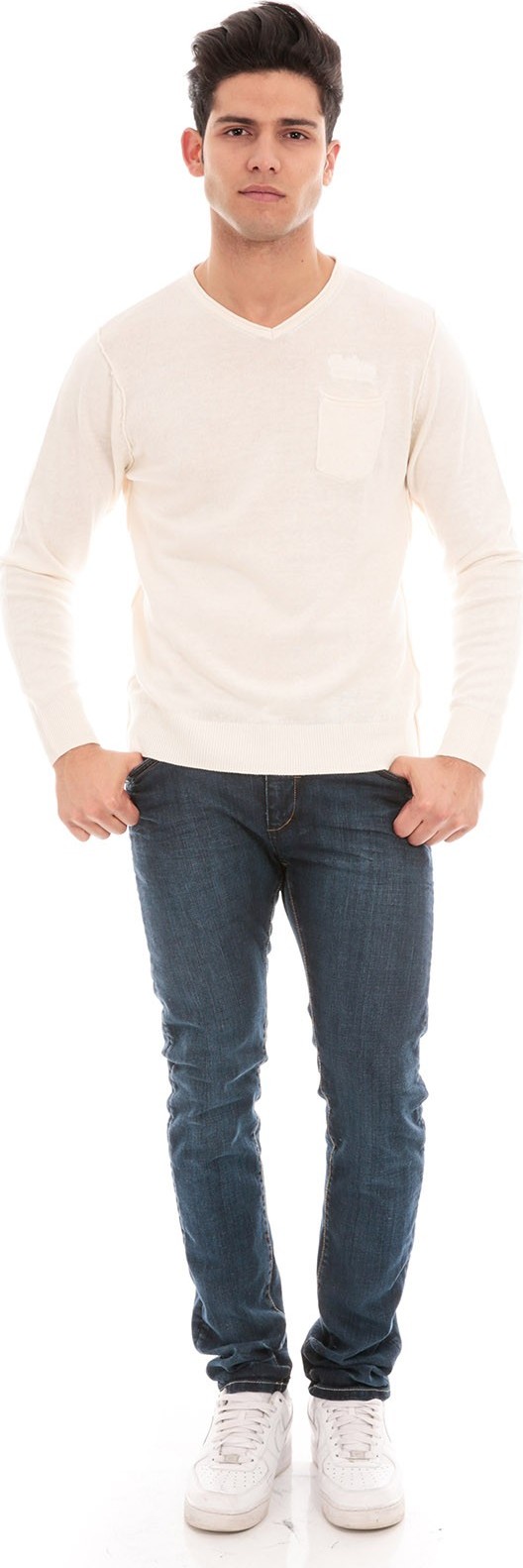 PULL V LIN AZARIA