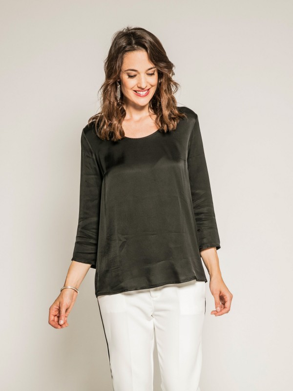 Blouse soyeuse manches 3/4...