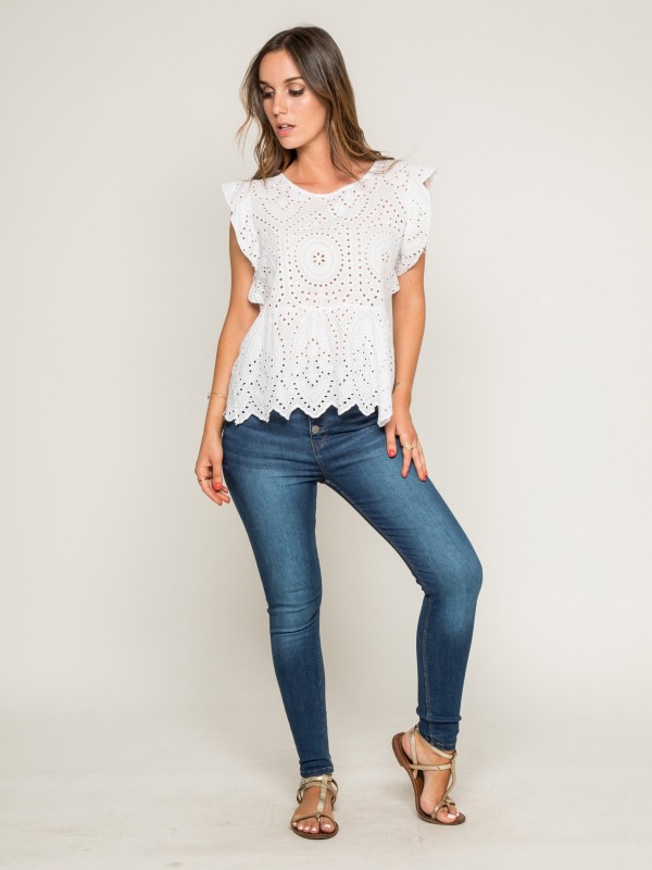Top col rond broderies...