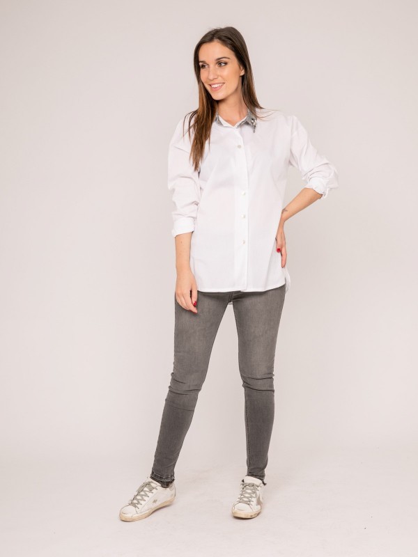 Chemise col fantaisie...