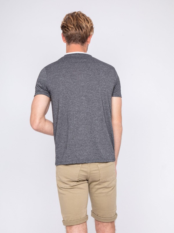 T-shirt col tunisien NUTTY...