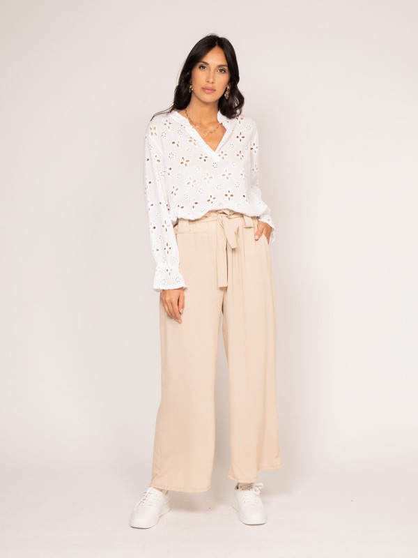 Blouse broderies anglaises...