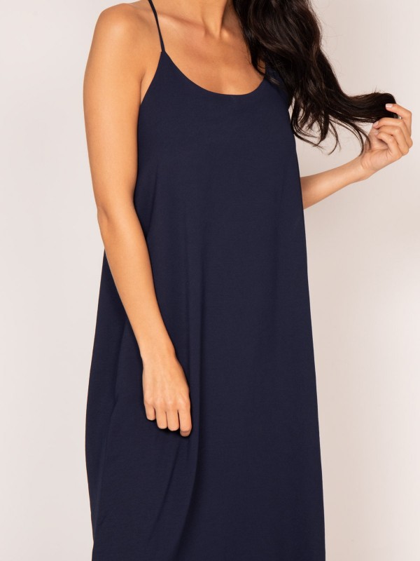 Robe longue à bretelles...
