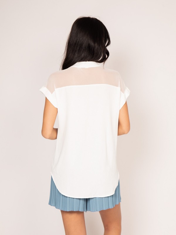 Blouse manches courtes...