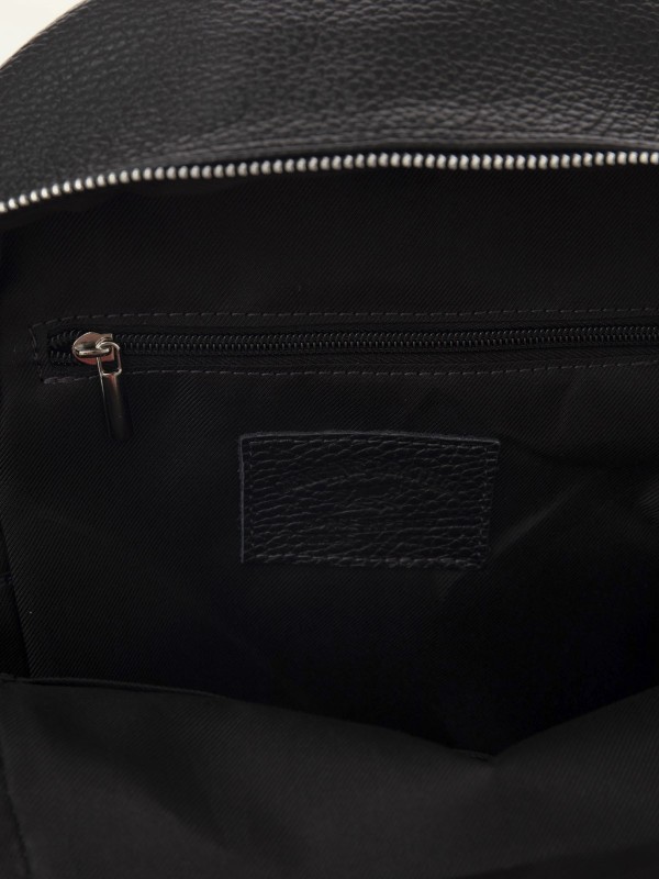 Petit sac à dos cuir grainé...