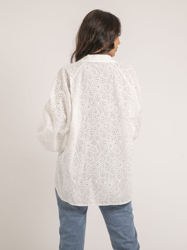 Blouse broderies anglaises...