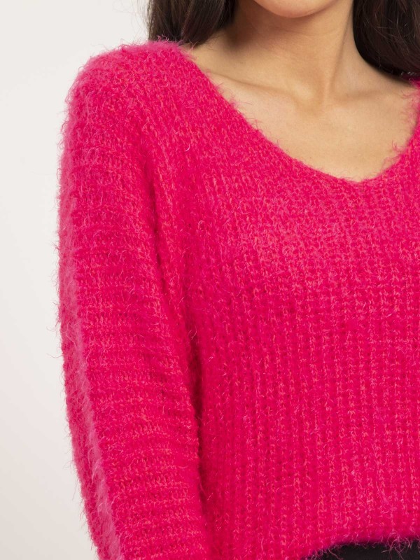 Pull col V maille chenille...