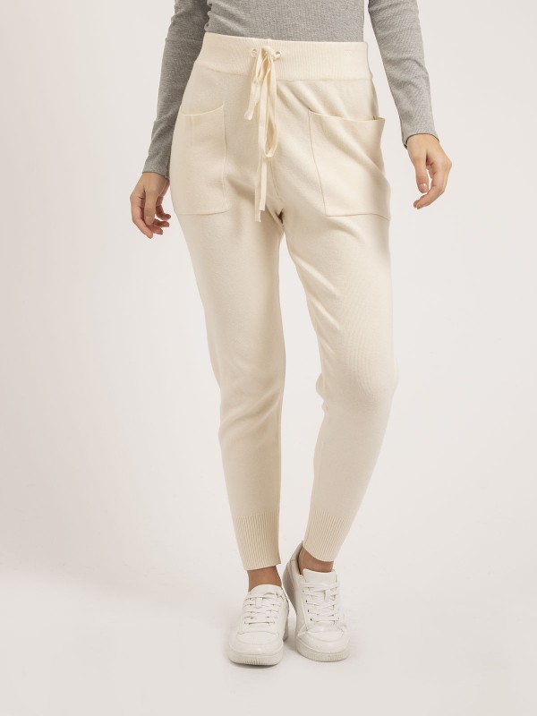 Pantalon jogging en maille...