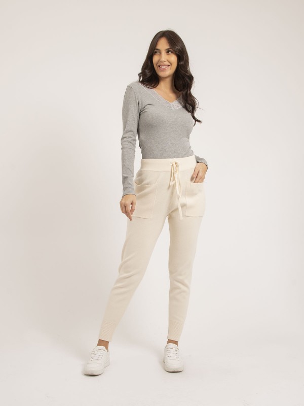 Pantalon jogging en maille...