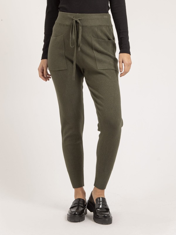 Pantalon jogging en maille...