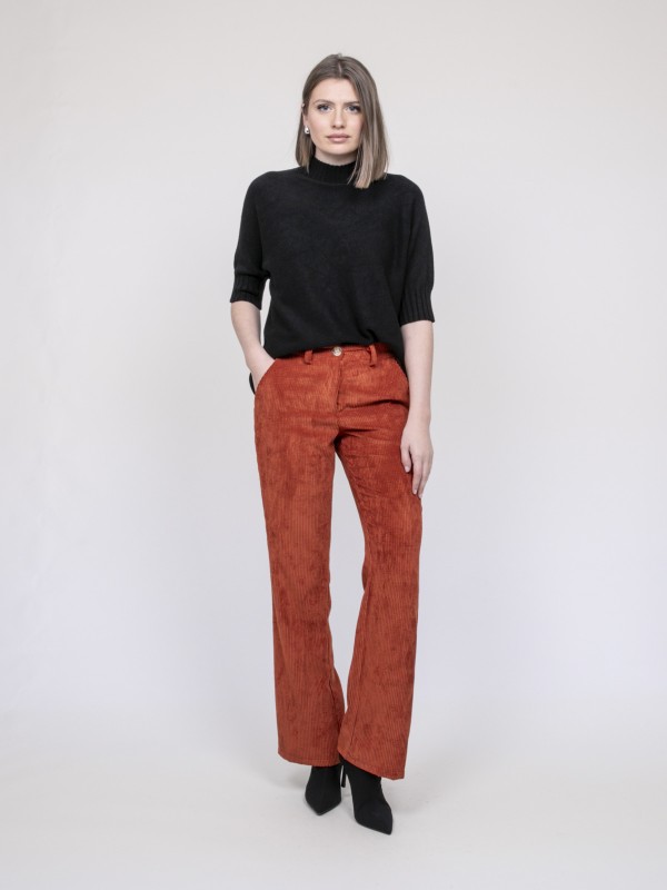Pantalon velours côtelé...